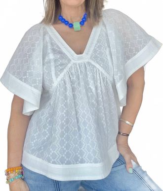 Fate Stitch Eyelet Top In White
