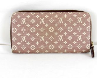 Louis Vuitton Pink Monogram Mini Long Wallet (Bi-Fold) (Pre-Owned)