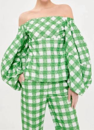 Rosie Assoulin Empire Balloon Sleeve Picnic Embroidered Gingham Blouse In Grass Green