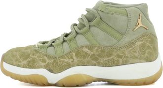 Nike Jordan (WMNS) Air Jordan 11 Retro Olive Lux AR0715-200