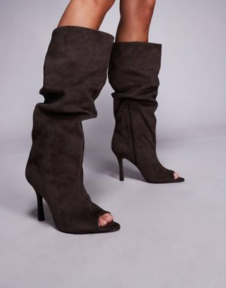 Asos Clarity - Stivali al ginocchio extra larghi spuntati in camoscio sintetico grigio tortora