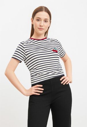 Only Kurzarmshirt »ONLHEART LIFE S/S TEE JRS NOOS«