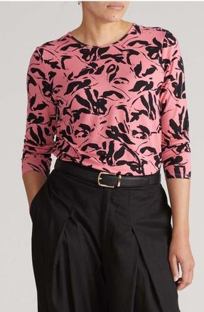 Universal Standard Joan Relaxed Fit T-Shirt in Pink Sgrafitto Print at Nordstrom, Size Xxx-Large