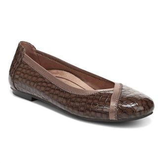 Vionic Womens Caroll Ballet Flat In Brown Croc