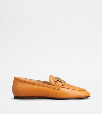Tod's Kate Loafers in Leather