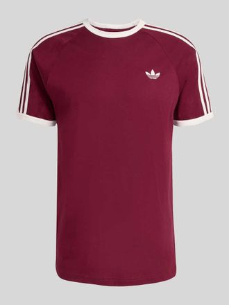 adidas Originals Regular Fit T-Shirt mit Logo Stitching in Dunkelbraun, Gr&ouml;&szlig;e XXL