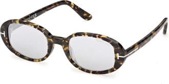 Tom Ford Iggy Zonnebrillen - Dames - Zonnebrillen - Bruin - 49 MM - Accessoires