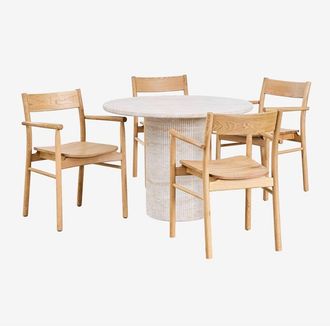 Sklum Set De Mesa Redonda &Oslash;100 Cm En Cemento Look Travertino Velia Y 4 Sillas De Comedor En Madera De Roble Mara Signature Sklum