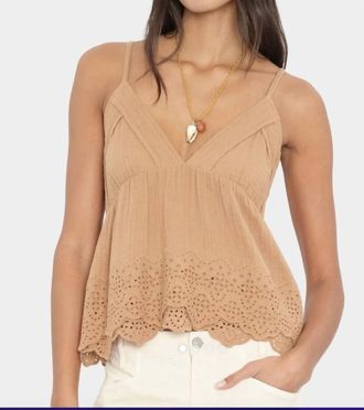 Xirena Jolene Top In Butterscotch