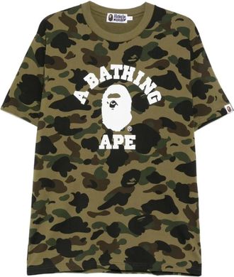 A Bathing Ape A Bathing APE - 1st Camo One Point T-shirt - Heren - Tops - Groen - Maat: 2XL Katoen