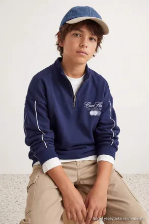 Trendyol KIDS Jongens Donkerblauw Met grafische print Lang, Regular fit Sweatshirts