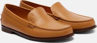 Tod's Mocassini in pelle con borchie