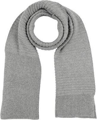 Woolrich ACCESSORI - Sciarpe su YOOX.COM
