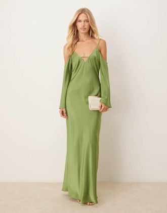 Asos Vestito midi con spalline sottili e maniche lunghe in raso verde con spalle scivolate