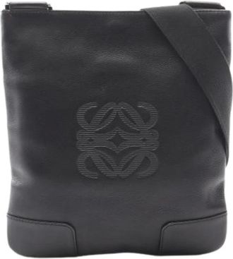 Loewe Pre-owned Cross Body Bags, female, Black, Size: ONE SIZE Pre-owned Leather Shoulder Bag