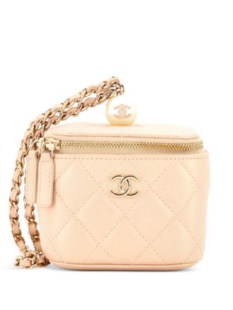 Chanel Classic Pearl Vanity Case with Chain Quilted Caviar Mini clutch bag - Gold