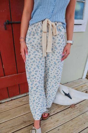 Peach Love California Kennedy Barrel Jeans In Cream