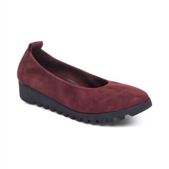 Aetrex Womens Brianna Flats In Burgundy