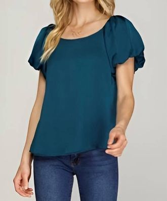 She + Sky Samantha Short Puff Sleeve Woven Blouse In Teal