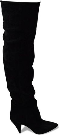 Saint Laurent era 85 sopra gli stivali del ginocchio