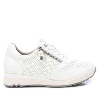 Xti Womens Trainer Sneakers In White