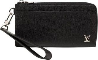 Louis Vuitton Pre-owned Clutches, female, Black, Size: ONE SIZE Pre-owned Zip Around Wallet
