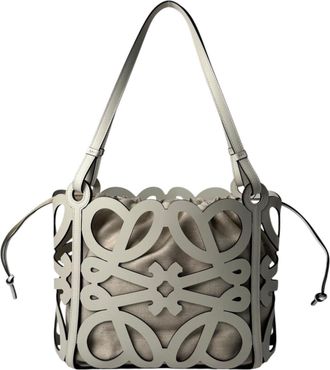 Loewe White Leather Tote Bag (Pre-Owned)