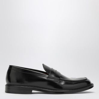 Doucal's Black leather classic loafer