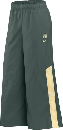 Nike Green Bay Packers Rivalries Collection Wide-Leg Nike Womens NFL Mid-Rise Woven Pants in Green | 06AF0L1N7T-UN4