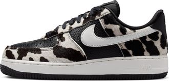 Nike Womens Air Force 1 07 Shoes in Black | IO0442-001