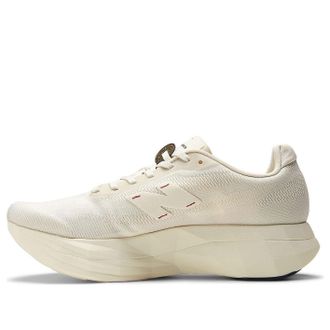New Balance (WMNS) New Balance x District Vision SC Elite V5 Linen Black WRCELDV5