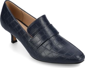 Journee Collection Womens Celina Wide Width Kitten Heel Pumps