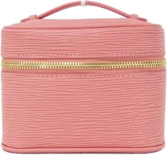 Louis Vuitton Pink Leather Pouch (Pre-Owned)