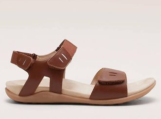 Strive Footwear Womens Float Classic Sandals In Tan