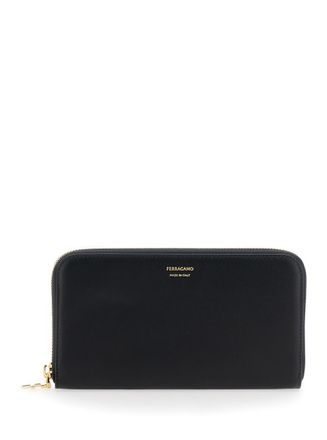 Ferragamo Continental Black Wallet With Logo Lettering On The Front In Leather Woman