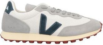 Veja FOOTWEAR - Trainers sur YOOX.COM