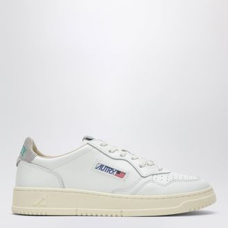 Autry Medalist Low sneakers in white/cloud grey leather and suede