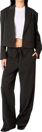 Nia Nerys Blazer In Charcoal