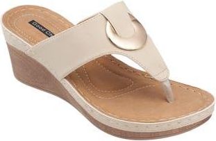 GC SHOES Genelle Wedge Thong Toe Sandal in Natural at Nordstrom Rack, Size 6.5