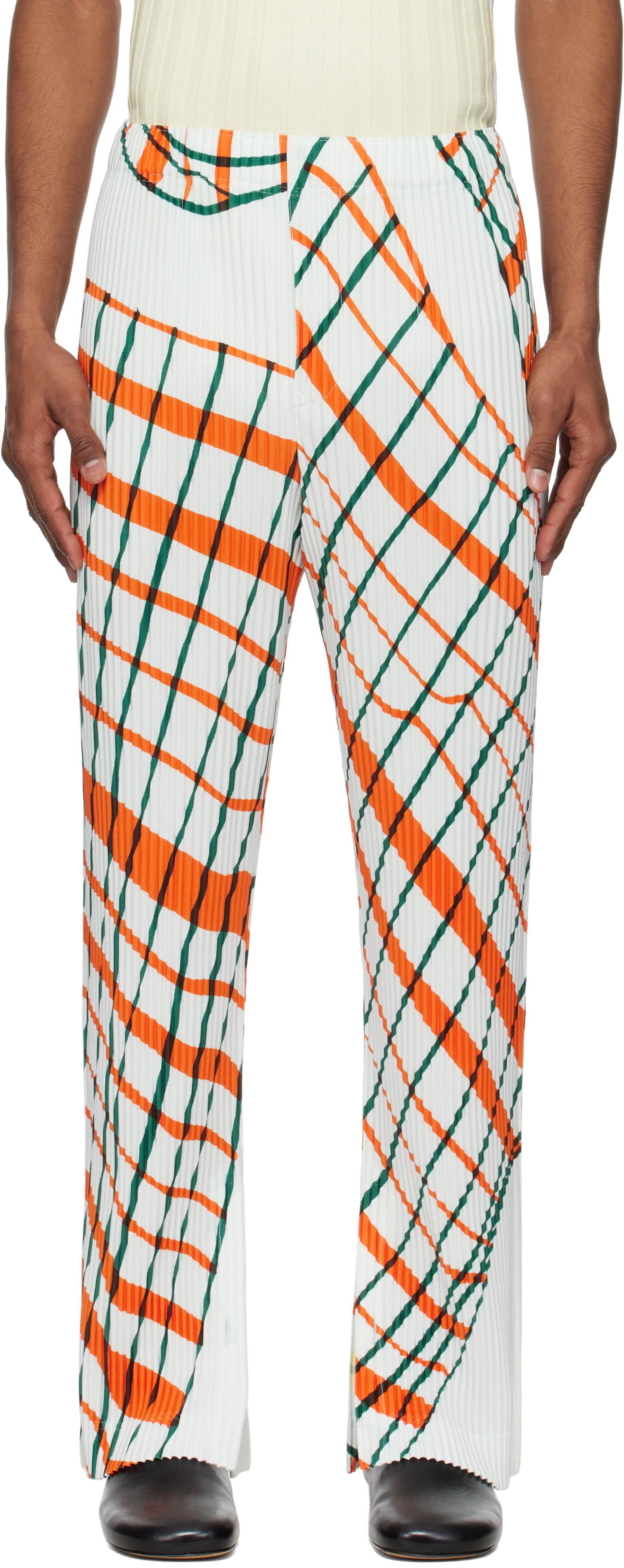 HOMME PLISSÉ ISSEY MIYAKE CARGO Homme Plissé Issey Miyake Men's Cargo Pleated Pant in Light