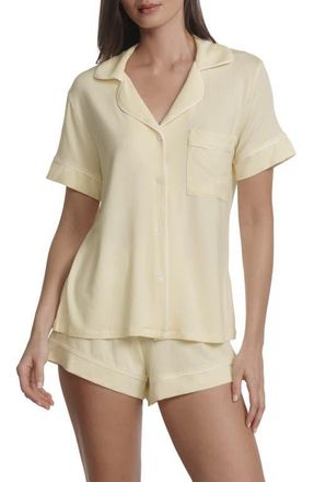 Eberjey Gisele Relaxed Short Pajamas in Buttercream/Ivory at Nordstrom, Size X-Small