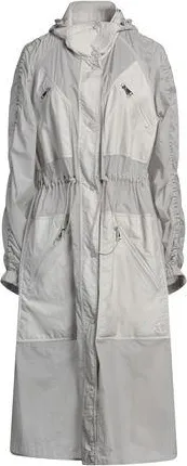 Moncler JACKEN & M&Auml;NTEL - Jacken, M&auml;ntel & Trenchcoats auf YOOX.COM