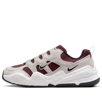 Nike (WMNS) Nike Tech Hera Burgundy Crush White Black DR9761-601