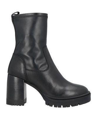 Emanuelle Vee Ankle boots