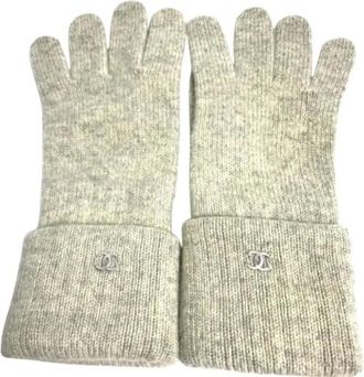 Chanel Pre-owned Accessories, female, Beige, Size: ONE SIZE Pre-owned Vintage Warm Gloves