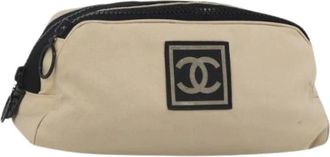 Chanel Pre-owned Mini Bags, female, Beige, Size: ONE SIZE Pre-owned Nylon Clutch