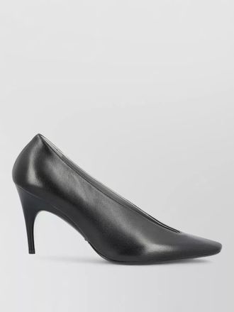 Balenciaga duchess pump pointed toe leather design