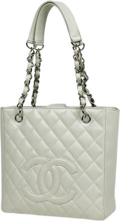 Chanel White Grained Calfskin Tote Bag (Pre-Owned)