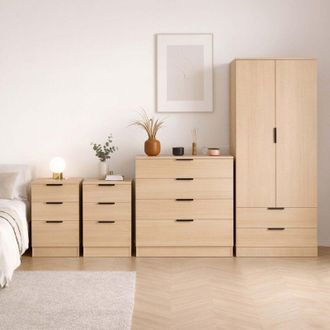 Home Discount Trega 4pc Bedroom Furniture Set - 2x 3 Drawer Bedside, 4 Drawer Chest & 2 Door Wardrobe, Pine