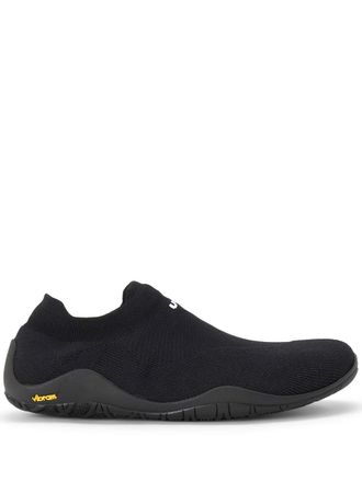 UYN Dunia Mid Black Sole Shoes Y100492.93